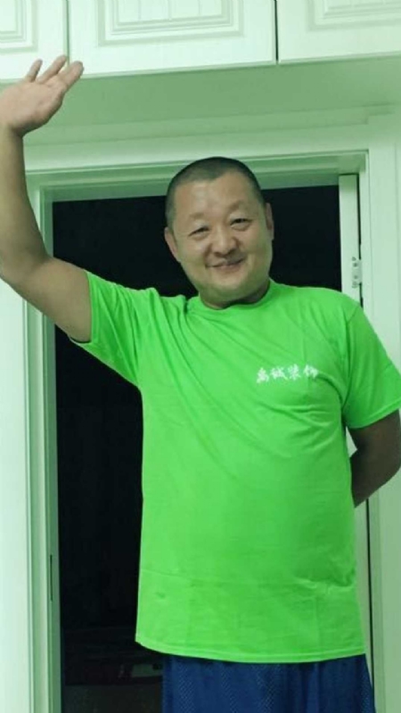 孤独的第一张照片--辽宁认干亲服务网