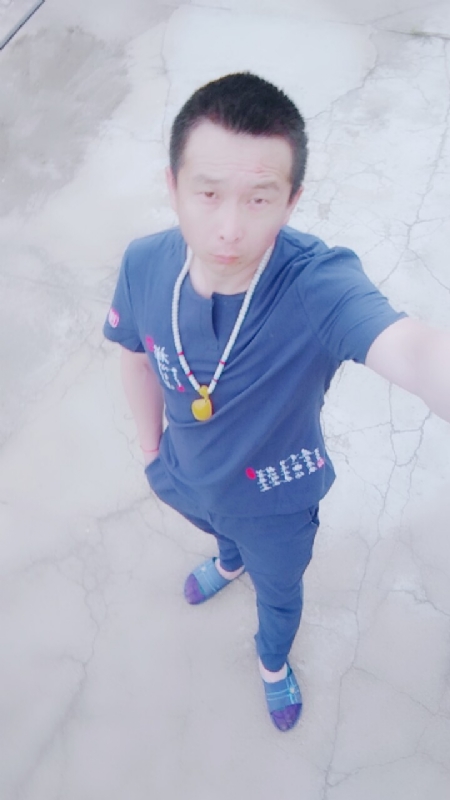 一叶之秋的第一张照片--辽宁认干亲服务网