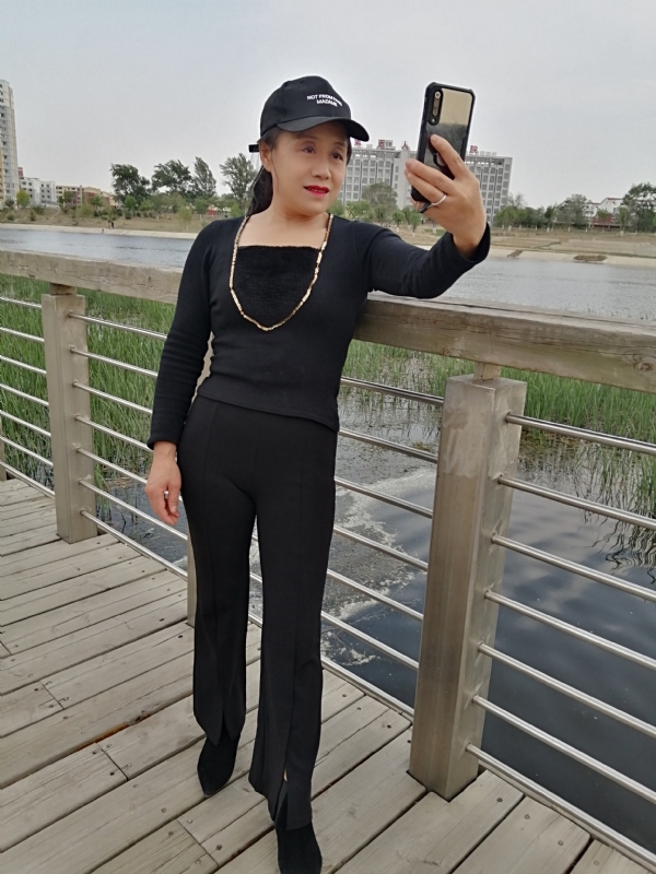 阳光你好的第四张照片--辽宁认干亲服务网