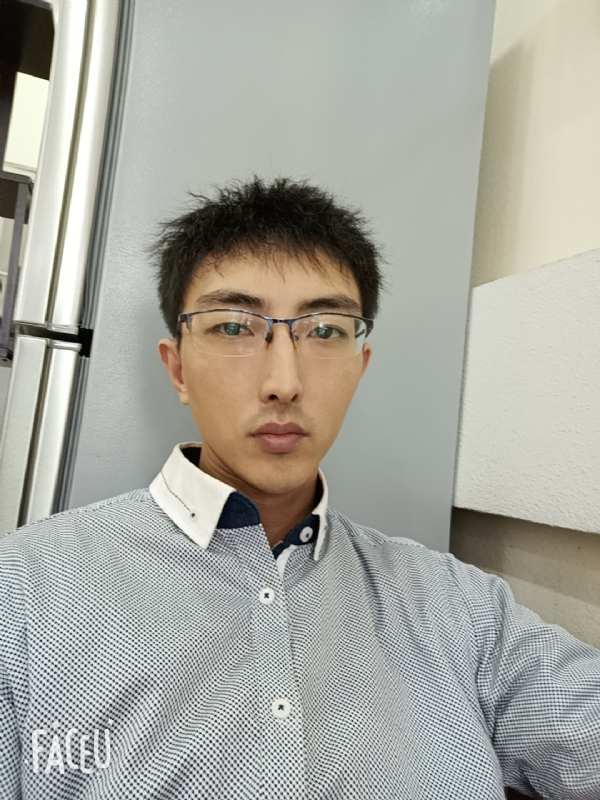 阳光大男孩的第二张照片--辽宁认干亲服务网