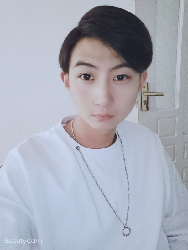 漠然的第六张照片--辽宁认干亲服务网