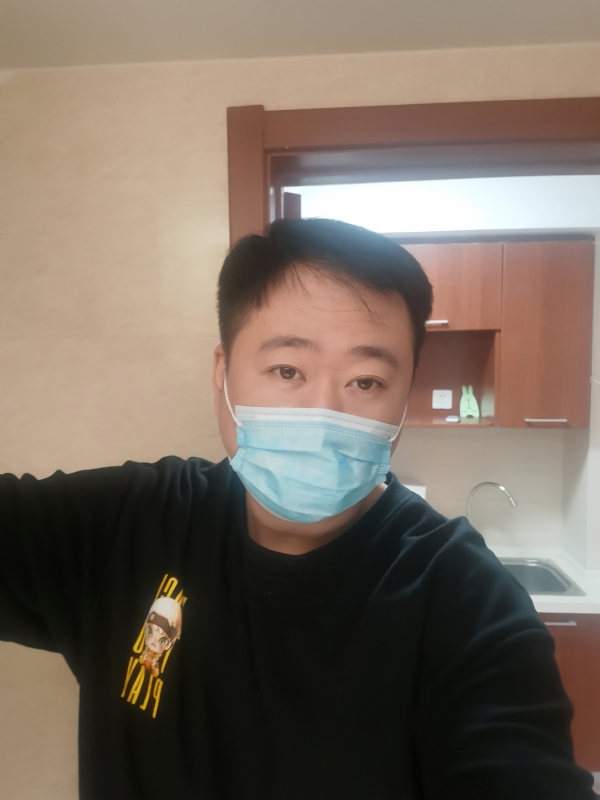 光辉的第一张照片--辽宁认干亲服务网