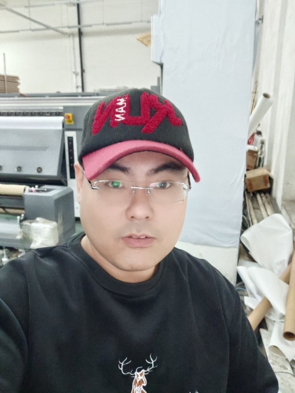 胖子的第二张照片--辽宁认干亲服务网