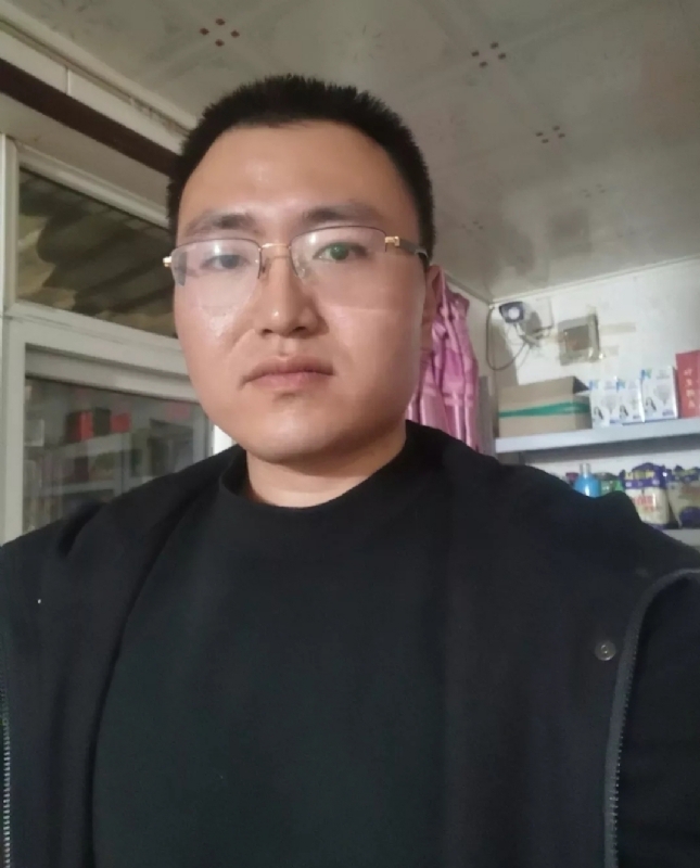 白杨的第一张照片--辽宁认干亲服务网