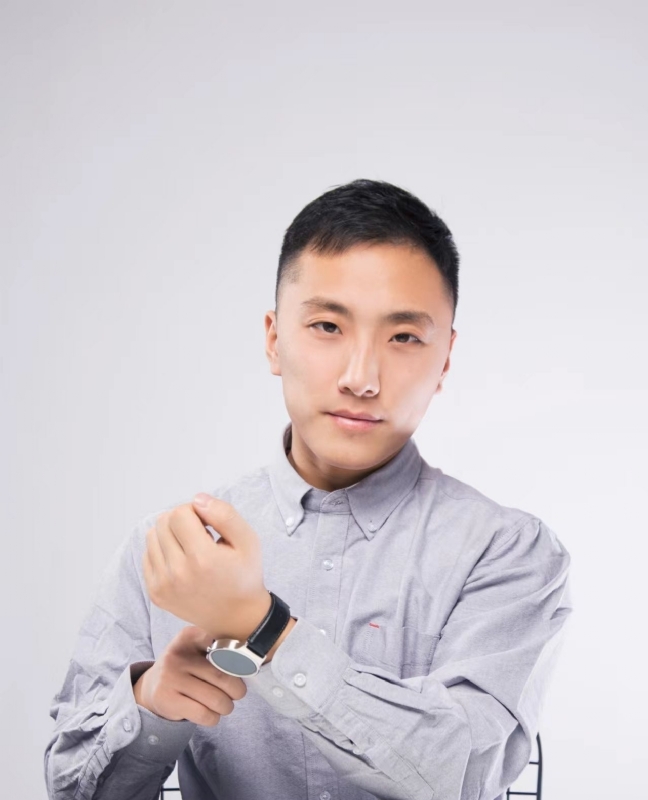 孤独的小屁猪的第一张照片--辽宁认干亲服务网